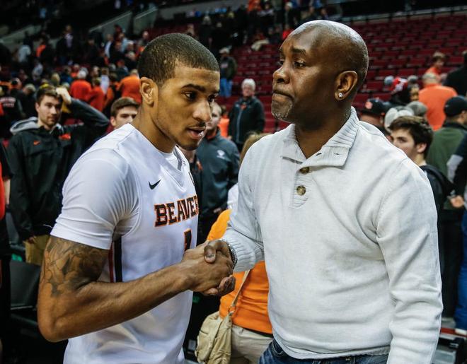 尤其是在关 尤其是在关