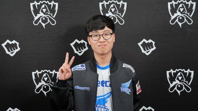 极的推动作 极的推动作